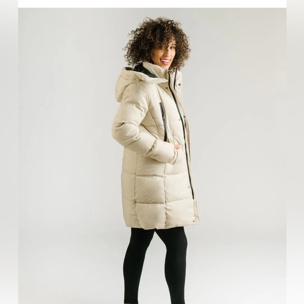 Ivory Zyia winter puffer jacket with hood